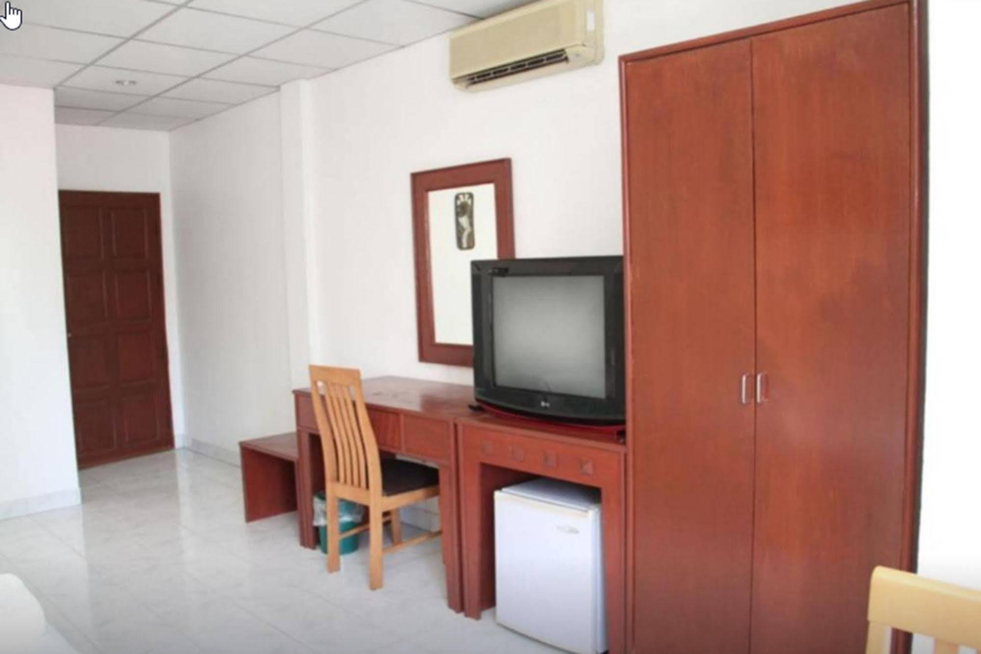Welcome Inn Hotel @ Karon Beach. Single Room From Only 500 Baht Phuket Exterior photo