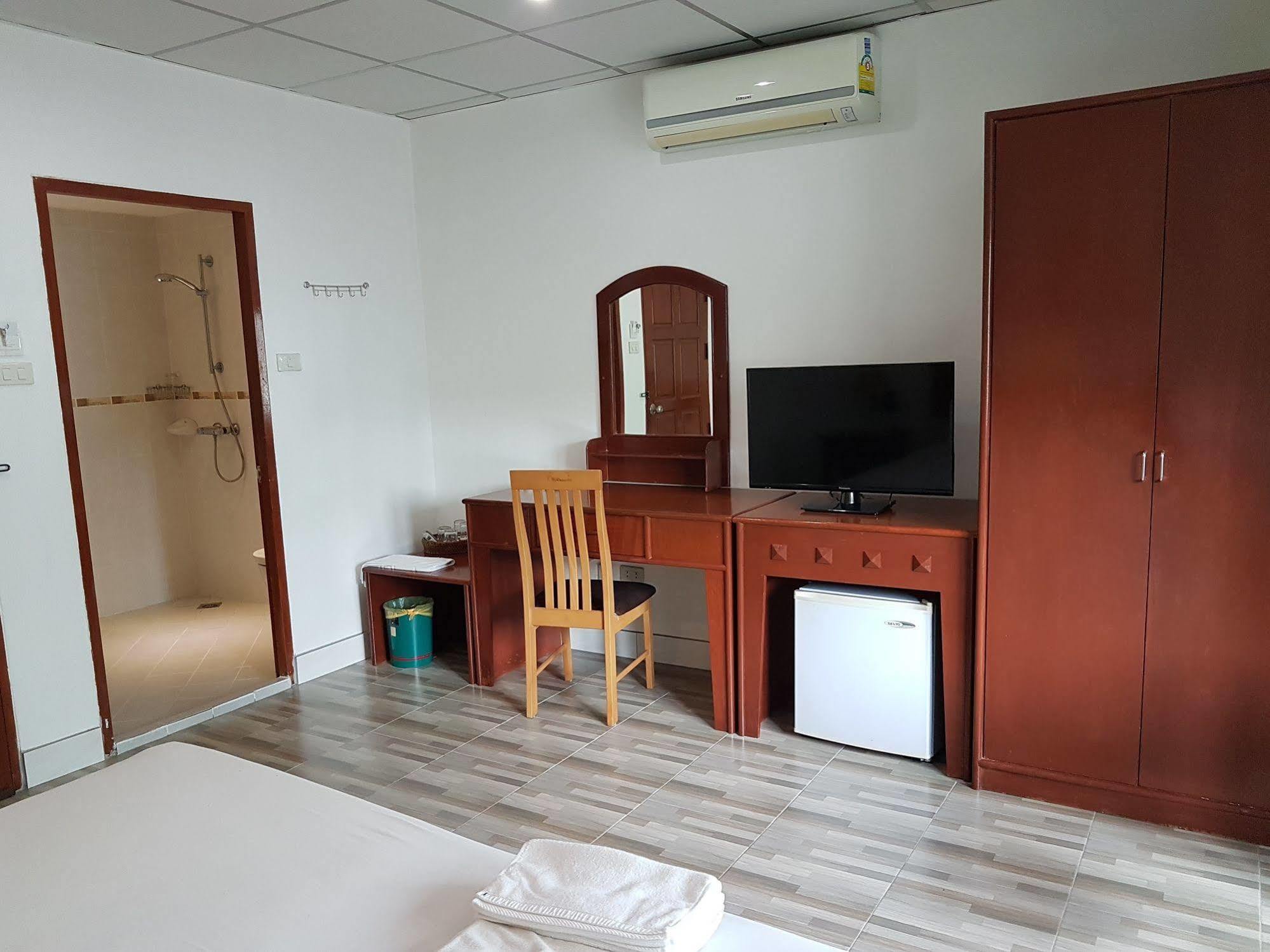 Welcome Inn Hotel @ Karon Beach. Single Room From Only 500 Baht Phuket Exterior photo