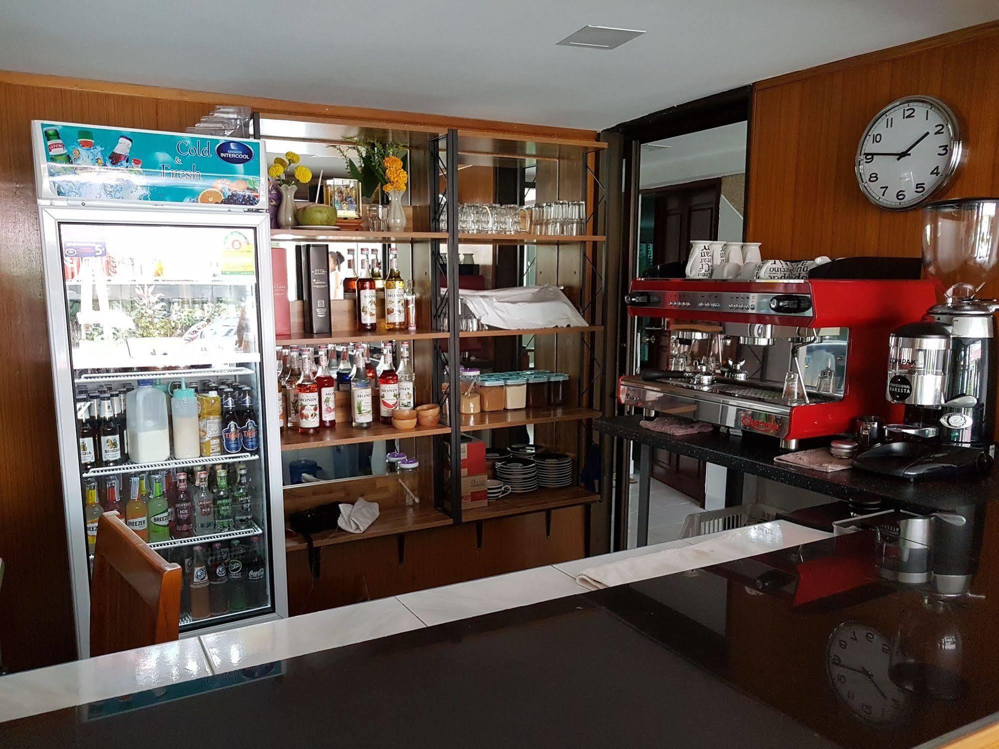 Welcome Inn Hotel @ Karon Beach. Single Room From Only 500 Baht Phuket Exterior photo